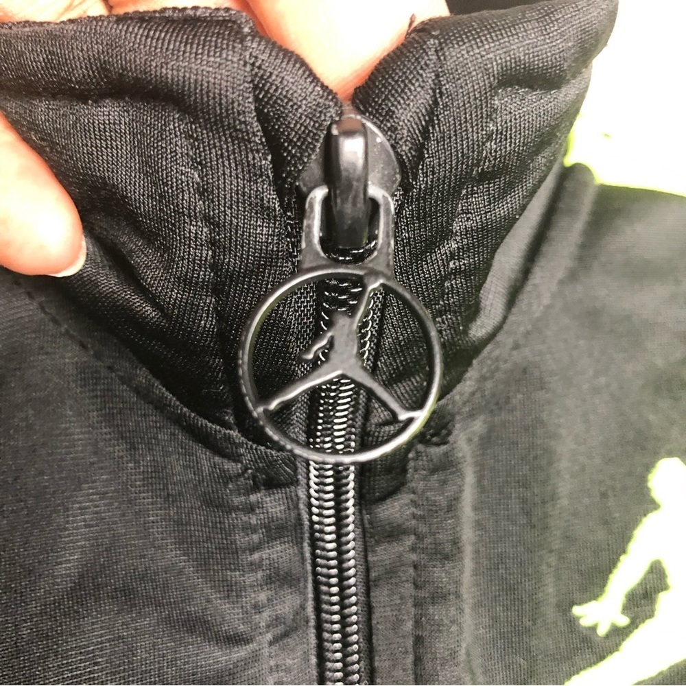 Nike Air Jordan Boys Zip Front High Collar Sweat Shirt SZ 24M - Picture 5 of 13